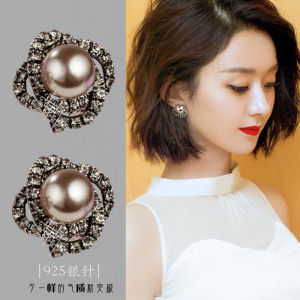 2023 New Pure Silver Earrings Womens Fashion Sun Star Pearl Versatile Elegant Style Studs And Clips Jewelry Accessories