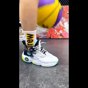 2025 New High-Quality Sports Shoes Mens Breathable Running Shoes Student Basketball Shoes for Men