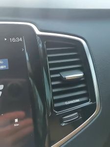 4pcs Tab Klip Ventilasi Udara A/C Mobil Klip Penyetel AC Mobil Universal