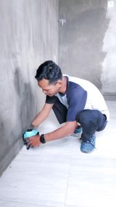 Meteran Cross Laser Level 2 Lines Hijau Self Leveling Waterpass Cross Siku SPY002 & SPY003