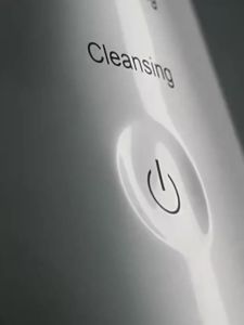 Rechargeable Ultrasonic Skin Scrubber Facial Cleaning Pore Deep Cleansing Face Lifting Tool / Pembersih Wajah Ultrasonik