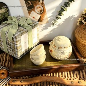 Bộ Trà Sứ Trang Trí Hoa Hồng Hand-painted với Đĩa
