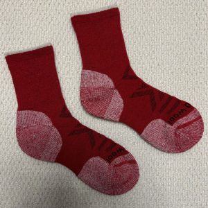 Thickened Woolen Mid-Calf Sports Socks for Men And Women Winter Outdoor Climbing And Hiking Warm Full Wool Loop Socks