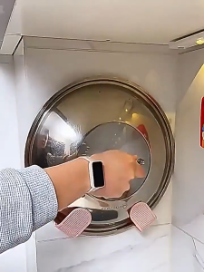 Penyangga Serbaguna Hisap Tempel Dinding Gantungan Baju Tutup Panci Gantungan Peralatan Rumah Dapur