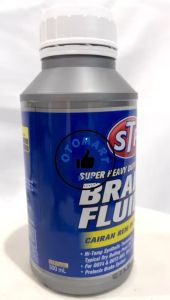 STP Brake Fluid (Cairan Minyak Rem) DOT 4 Mobil Motor 300 ml PUTIH