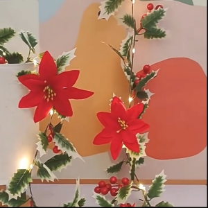 BINLU 2M Christmas Garland with Lights Christmas Garland Decorations for Home Artificial Christmas Flowers Warm White Fairy Lights Christmas Tree Decorations for Stair Railing Door and Fireplace Mantel Christmas Decorations