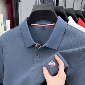 แฟชั่นแบรนด์นูนเสื้อโปโลแขนสั้นผู้ชายฤดูร้อนผ้าฝ้าย 100% เสื้อยืดสบายน้ําหนักเบาสบายๆหลวมใหม่