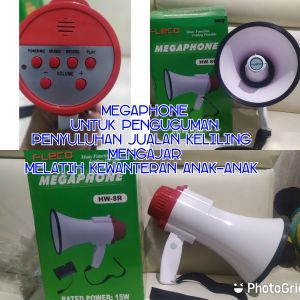 Mini megaphone sudah termasuk Battre bisa dicharger cocok sekali untuk jualan keliling latihan keberanian anak anak guide wisata guru dikelas penyuluhan di lapangan