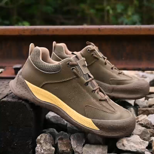 【Ready Stock】Rillttend Safety Shoes Men Steel toe Lightweight Anti-smash Anti-slip Work Sneakers