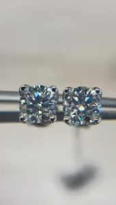 TDG 10K White Gold 4 Prong Diamond Stud Earring