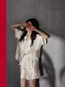 Elegant Womens Summer Silk Sleepwear Set with Chest Pad Ice Silk Thin Short Sleeve Shorts Home Clothes Simple Style Button Decoration