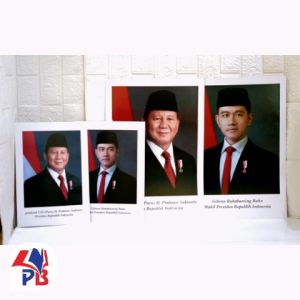 Foto Presiden Dan Wakil Presiden Indonesia 2024 - 2029 Prabowo – Gibran Ukuran Besar 35x50 Poster Presiden