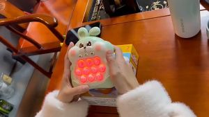 Máy chơi game pop it điện tử 7 chế đọ -999 level - phím bom pop it phím bom thỏ và popit chó hoàng gia corgi