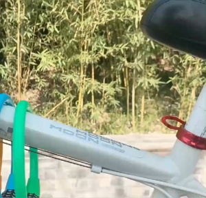 สายล็อคจักรยาน  สายคล้องแบบมีรหัสผ่าน กันขโมย สามารถล็อคได้ทั้ง ลิ้นชัก จักรยานยนต์ หรือล็อคประตู  พร้อมส่ง