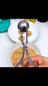 Meat Ball Maker Tool Stainless Steel Clip Round Rice Ball Shaper Spoon Meatball Making Mold Non Stick Stuffed Kitchen Gadget