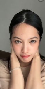 Dầu Gội Khô Girlz Only For Brunettes 200ml