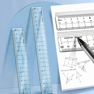 M&G | ชุดเครื่องเขียน MG Morning Light Premium สี่ชิ้น สำหรับนักเรียนประถม ประกอบด้วย ไม้บรรทัด วงเวียน ไม้โปรแทรกเตอร์ และไม้บรรทัดสามเหลี่ยม ป้องกันการติด