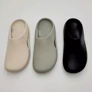 รองเท้าแตะสวมแฟชั่น สไตล์ Crocs Mellow Clog