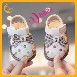 Kisss Baby Girls toddler shoes รองเท้าเด็กวัยหัดเดินกันลื่นสำหรับเด็กผู้หญิง พร้อมเสียง รองเท้าแตะเจ้าหญิงน่ารัก รองเท้าแตะโบว์ของเด็กผู้หญิง ระบายอากาศ มีเสียง With sound