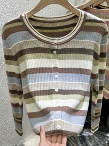 แขนยาวถักลายสายรุ้ง คอกลม พลัสไซส์ ผู้หญิง เสื้อฐาน มีสไตล์ เสื้อสเวตเตอร์ ลำลอง สลิมฟิต ผ้าขนสัตว์ เสื้อสวม