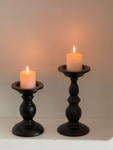 Retro black Roman column candlestick iron ornaments candle aromatherapy pedestal French home dining table atmosphere decoration iron ornaments aromatherapy candle stand