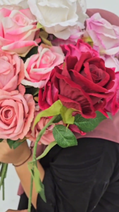 Bunga Mawar Artificial / Plastik / Beludru / Bunga Palsu Imitasi 1 tangkai Single Rose Valentine