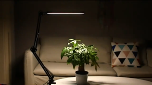 LED Folding Metal Desk Lamp Desktop Long Arm LED Desk Lamp Adjustable 3 Lighting Modes Clamp Long Arm Dimming Table Lamp Adjustable