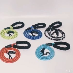 Pet Dog Leash Pet Training Leash With Padded Handle Adjustable Nylon Leash For Large Medium Size Dogs Heavy Duty Dog Rope Leash With Soft Padded
