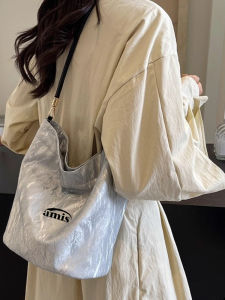 Amis Underarm Large Capacity Casual Commuter Tote Bag 2025 New Style Single Shoulder Handbag Soft PU Bucket Shape Pure Color