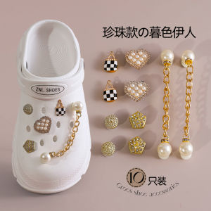 Creative Cross รองเท้าหัวเข็มขัดอุปกรณ์เสริมเพิร์ลเพชรประดับกลิ่นหอมขนาดเล็กสไตล์รองเท้าเจาะรู Retro ดีไซน์