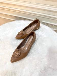 Sepatu Dearva Lusica 315 heels 3 cm bahan kulit Dove import premium