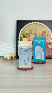 Dr.Isla Drinking Bottle Baby Children Learning Cup  PP material with cover and hand strap  with  Straw HandleWC36 WC37 HD22