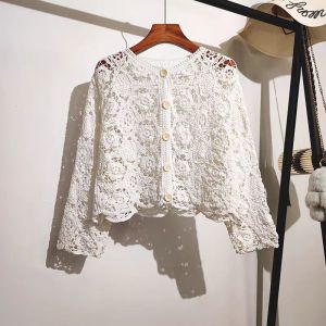 Spring Knitting Crocheted Short Outwear Female Bohemia Wind Weaving Hollow Long Sleeves Cardigan Outer Wear Air Conditioner Tops