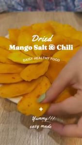 DRIED MANGO WITH SALT & CHILI of VIZAFOOD Dried Mango Salt Chili Spicy & Sour Snack 100g/250g/500g