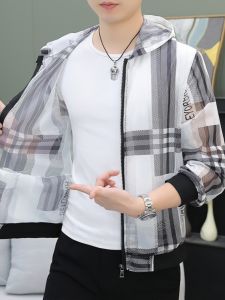 เสื้อแจ็คเก็ตกันแดดตาข่ายฤดูร้อนสำหรับผู้ชาย ทรงหลวม แขนยาว ปกปิด ระบายอากาศได้ดี แห้งเร็ว ผ้าไหมน้ำแข็ง ลายทาง แฟชั่น