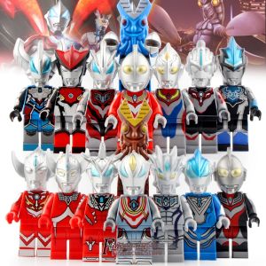 Đồ Chơi Hình Xây Dựng Ultraman & Tiga Ultraman