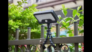 AIMO Solar flood light outdoor courtyard human induction clip lamp courtyard balcony solar wall light