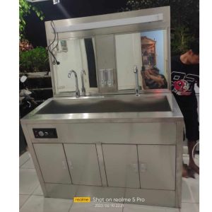 lemari/tekas alkes otomatis +wastafell lemari besar scrub station lemari medis