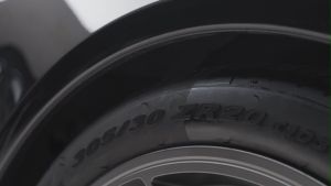 Gtechniq T1 Durable Tyre Gel 250ml Satin or Gloss Shine Finish