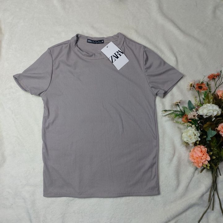 AFFORDABLE%20BASIC%20FULL%20LENGTH%20TRENDY%20TOPS%20FREESIZE%20XS-M%20ladies%20plain%20shirt%20simple/basic%20design%20-%20Image%204