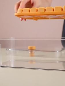 Easy Demold Press-type Ice Cube Mold