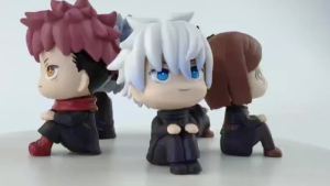 Bandai | Jujutsu Kaisen Q Ngồi Hình 7-9cm PVC Anime Búp Bê Trang Trí Xe Ô Tô Mini Quà Tặng Cho Người Hâm Mộ Nhà Sưu Tập Thích Hợp Cho Nhiều Dịp Khác Nhau