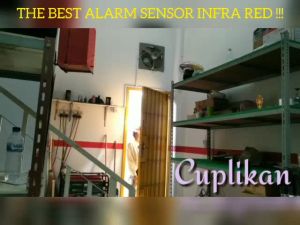 COD Cepat EMASTIFF Alarm Anti Maling Sensor Gerak Infrared PIR Sensor 105dB 2 Remote - Pijar YL105