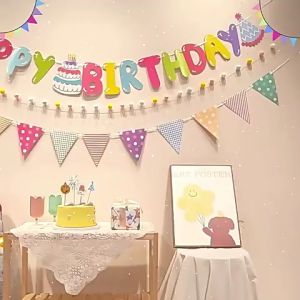 Banner Flag karakter Bunting Flag Bendera Ulang Tahun Karakter