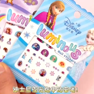 Nail Stickers Glow In The Dark ✨ 卡通夜光指甲贴 Pelekat Kuku Berpijar Kalis Air Kids Child Cartoon Princess Frozen Waterproof