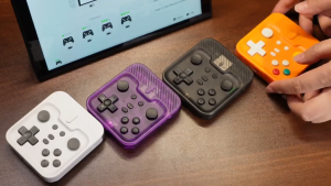 ABXYLUTE M4 Snap-On Mobile Controller – Play Anywhere Snap & Game Instantly