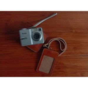 isvanna [BISA COD] ID CARD KULIT KARTU NAMA REALL PIC KARTU SLOT 1