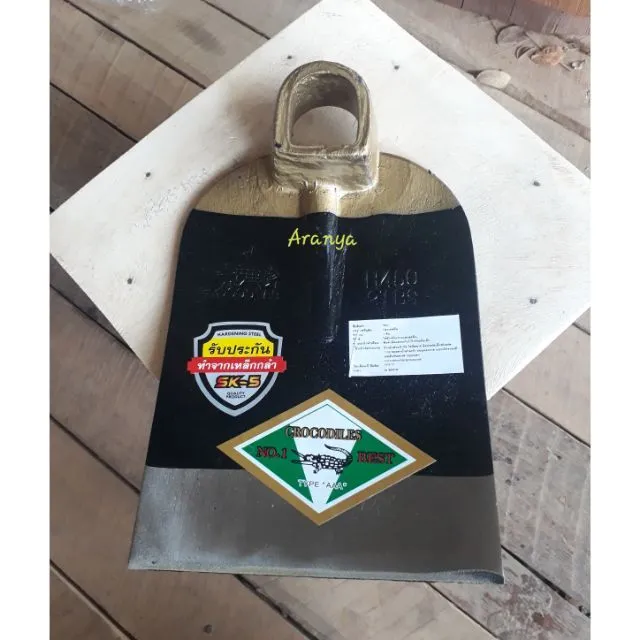 จอบเหล็กแหนบแท้ ตราจระเข้ 3x9 นิ้ว