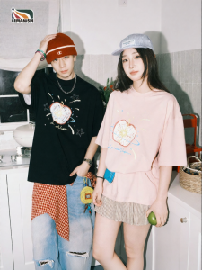 lemanism | Apple Graffiti Print T-Shirt