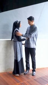 Jual Koko Muslim Lubi Raiza Family Black Printing Binova Cotton Premium Atasan Lengan Panjang